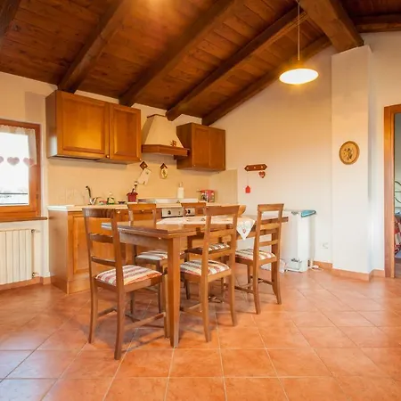 Bed & Breakfast Il Gelso 'd La Costa Lesegno
